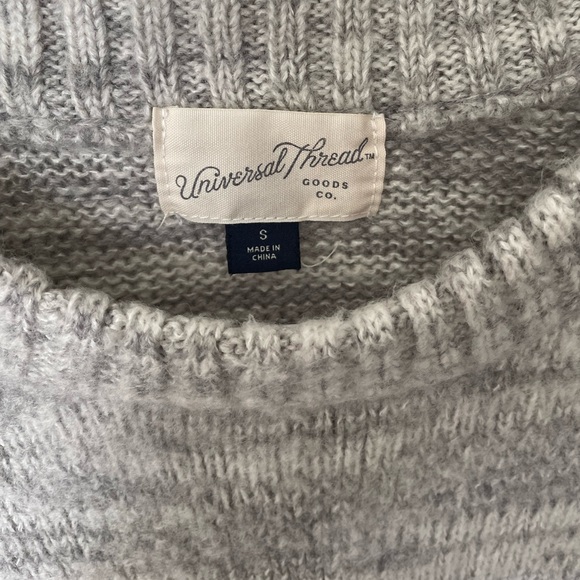 Universal Thread Grey/Cream Color Block Sweater - Picture 2 of 5